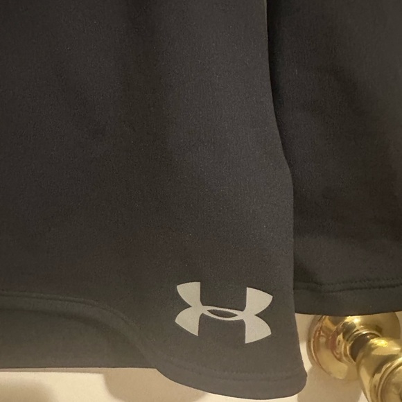 NEW Under Armour Cold Gear Mock
Turtleneck Men's Size Medium New - Picture 3 of 4